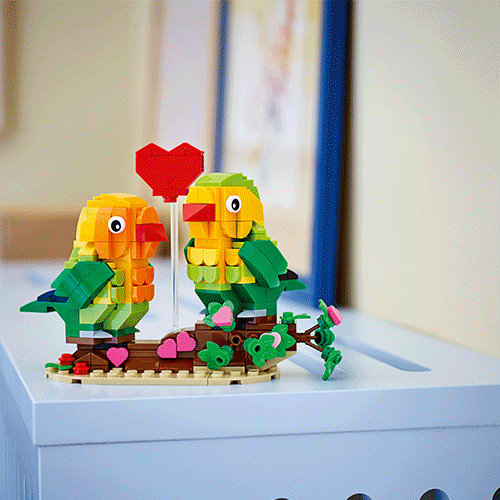 Lego Valentine Lovebirds