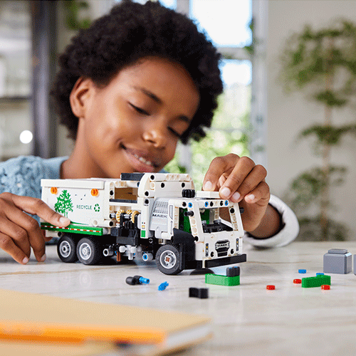 Lego Technic Electric Garbage Truck